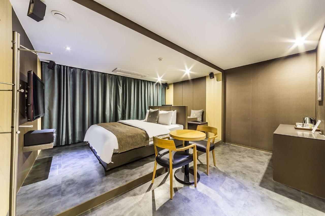 Jbis Hotel Idzsongbu Kültér fotó
