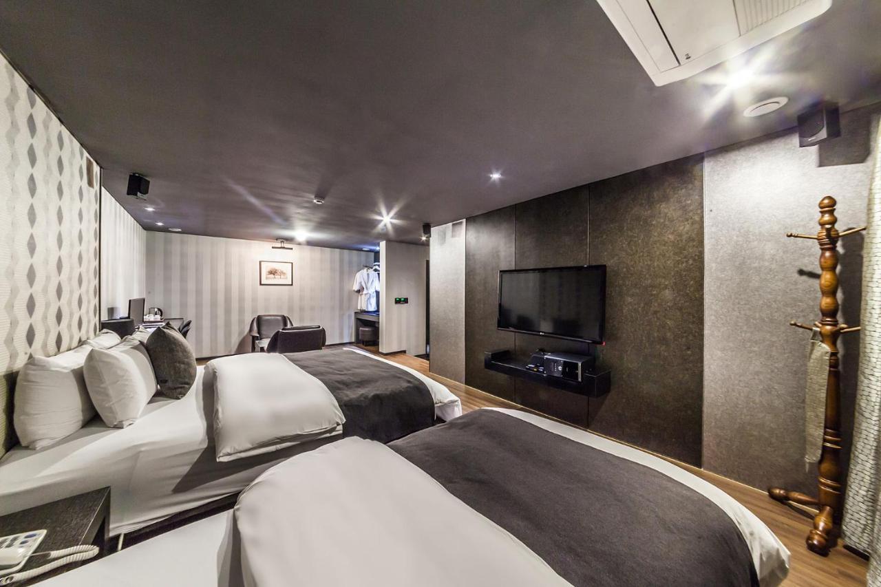 Jbis Hotel Idzsongbu Kültér fotó