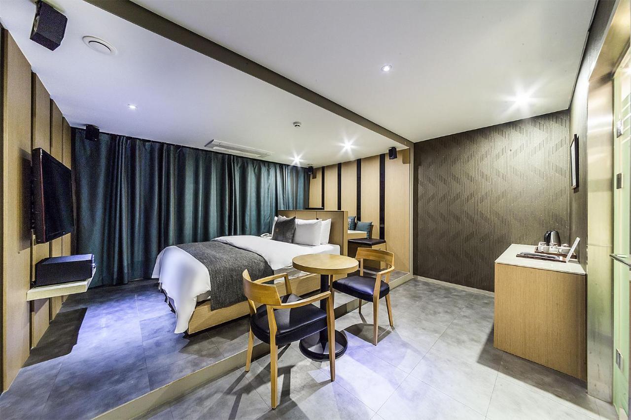 Jbis Hotel Idzsongbu Kültér fotó