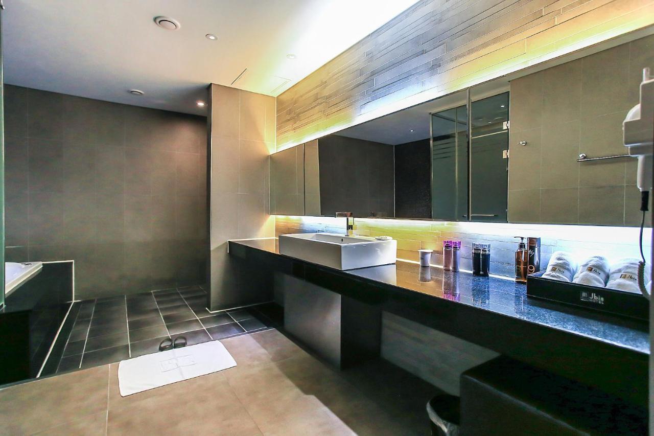 Jbis Hotel Idzsongbu Kültér fotó
